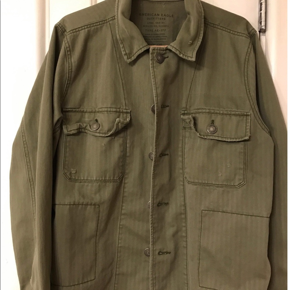 Size large American Eagle